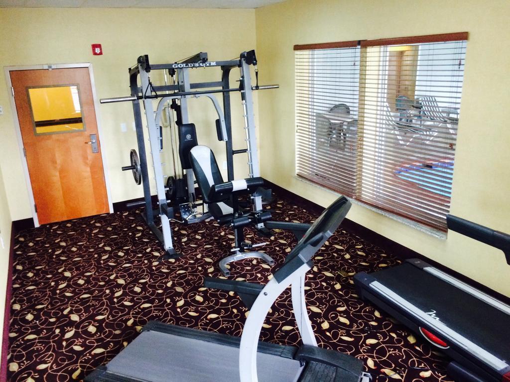 Comfort Inn & Suites Chesapeake - Portsmouth Bagian luar foto
