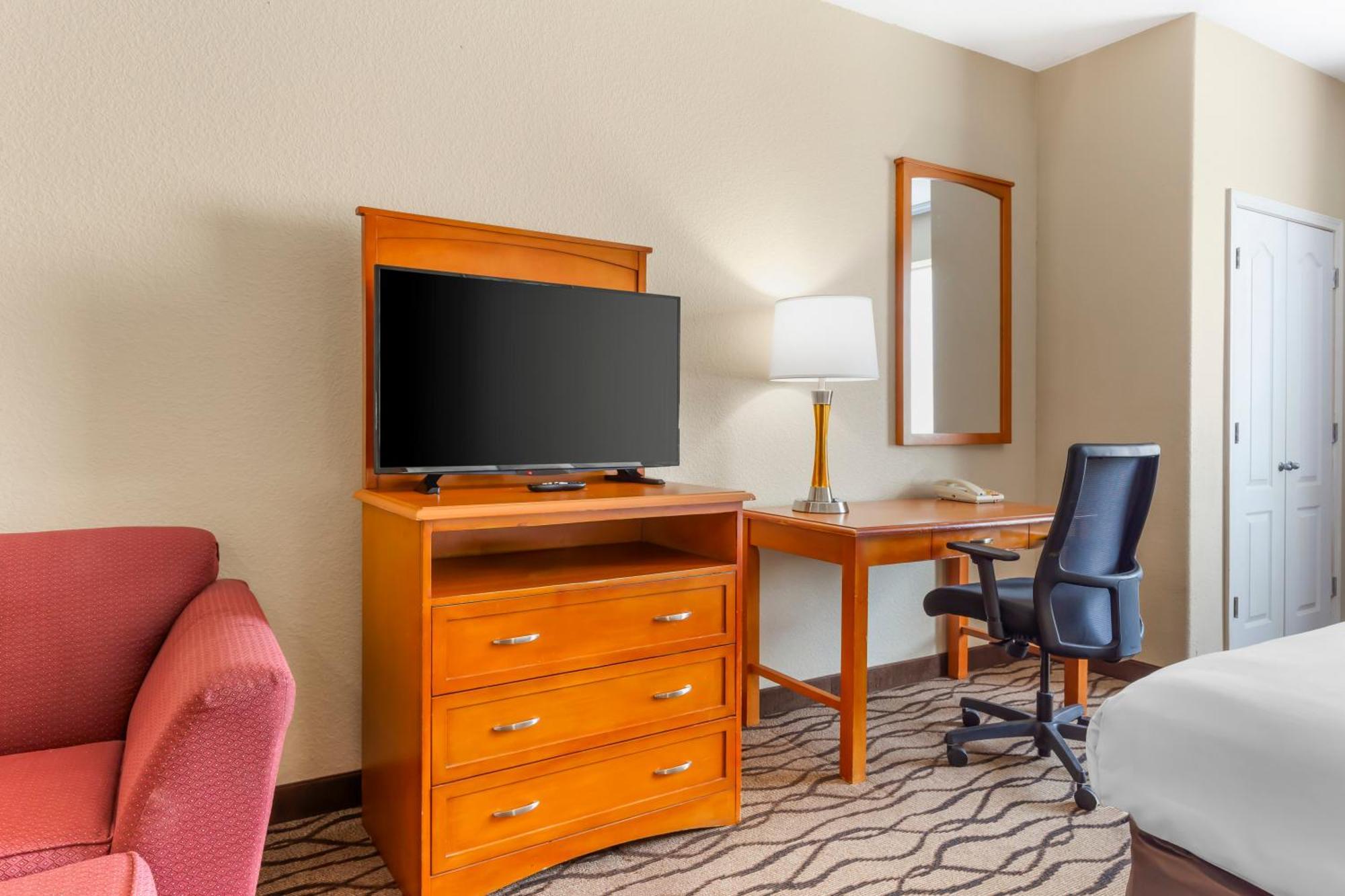 Comfort Inn & Suites Chesapeake - Portsmouth Bagian luar foto