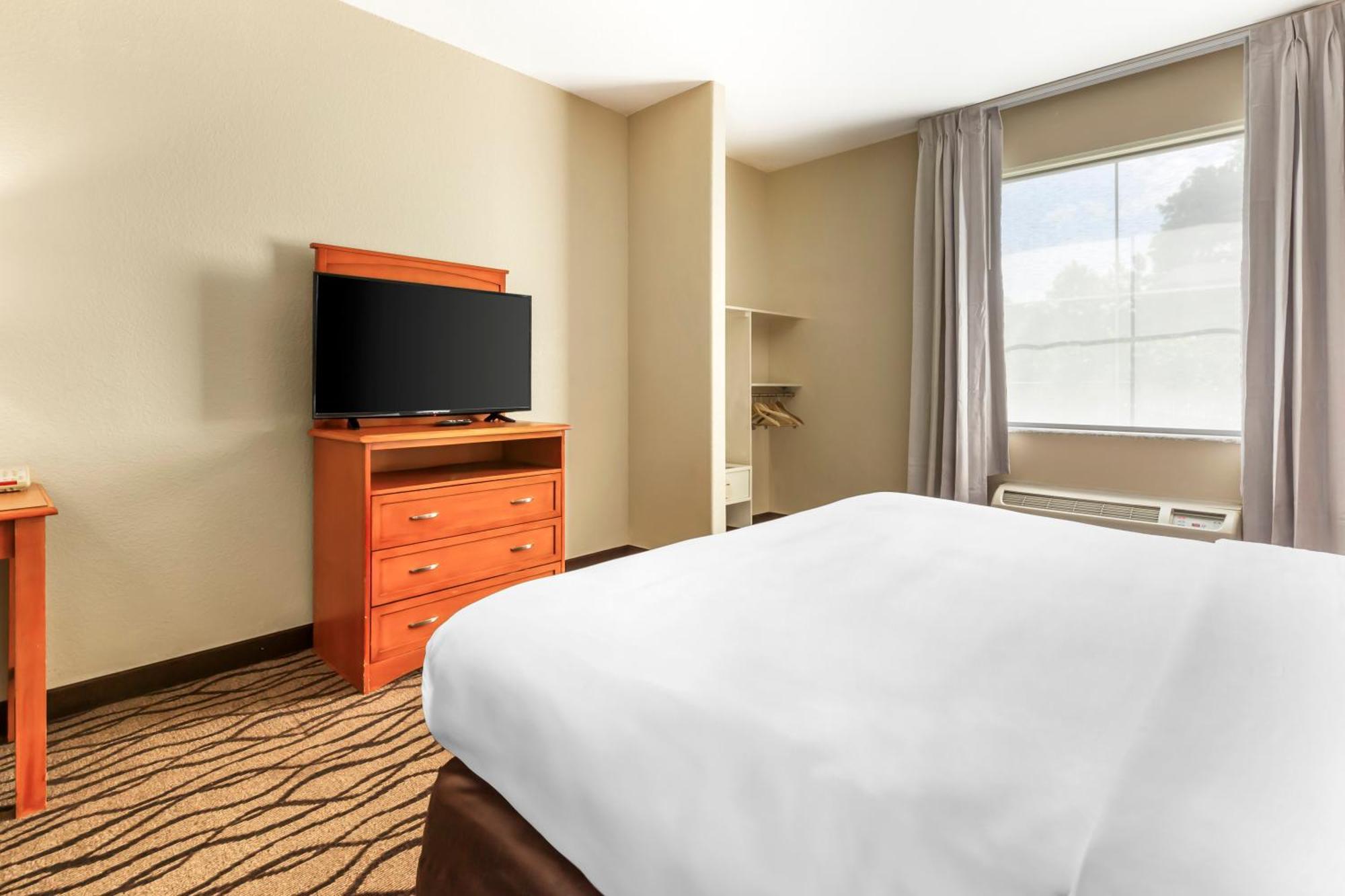Comfort Inn & Suites Chesapeake - Portsmouth Bagian luar foto