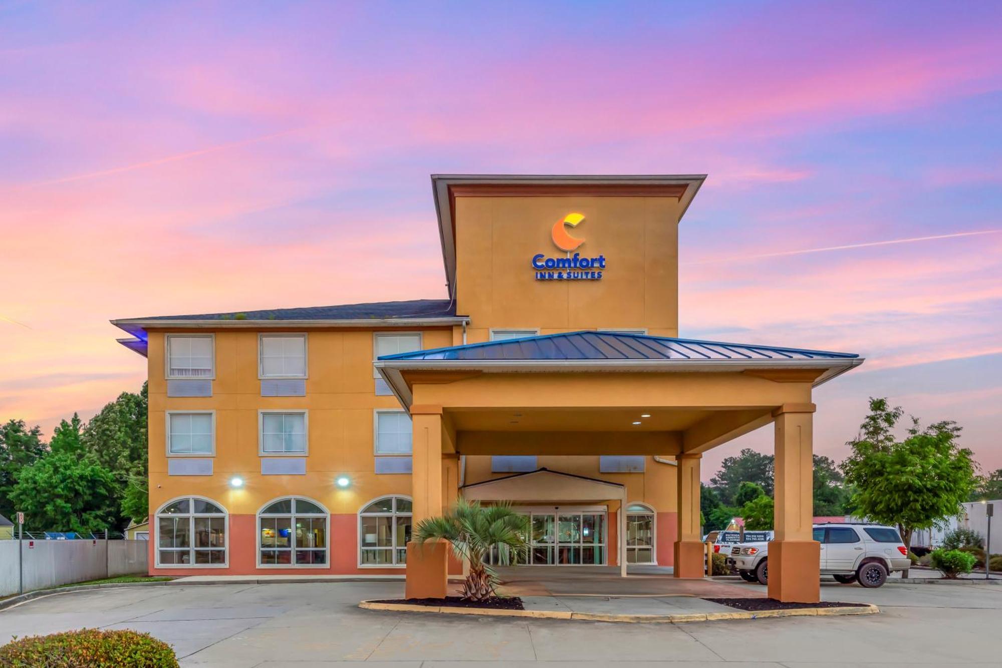 Comfort Inn & Suites Chesapeake - Portsmouth Bagian luar foto