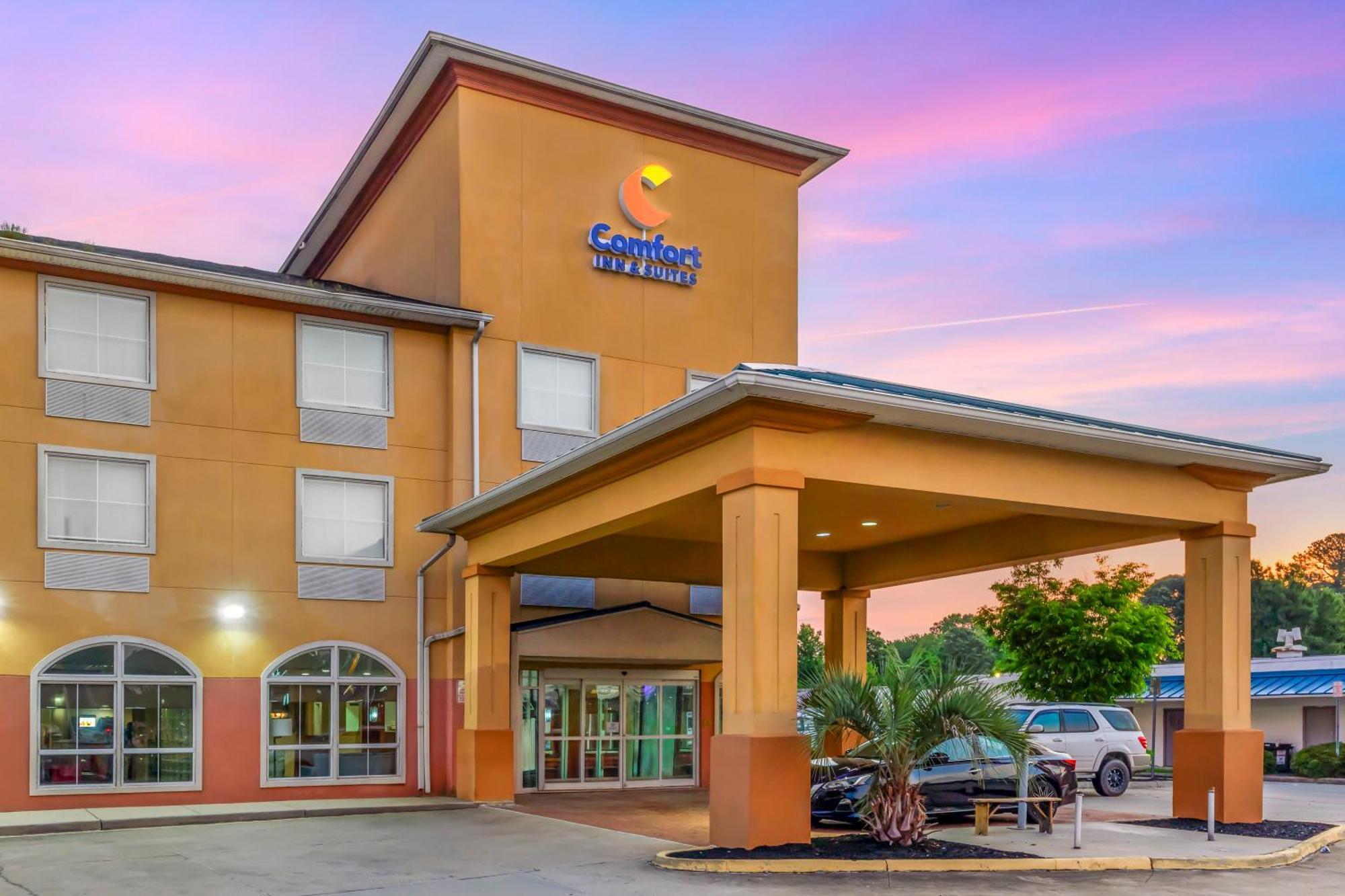 Comfort Inn & Suites Chesapeake - Portsmouth Bagian luar foto