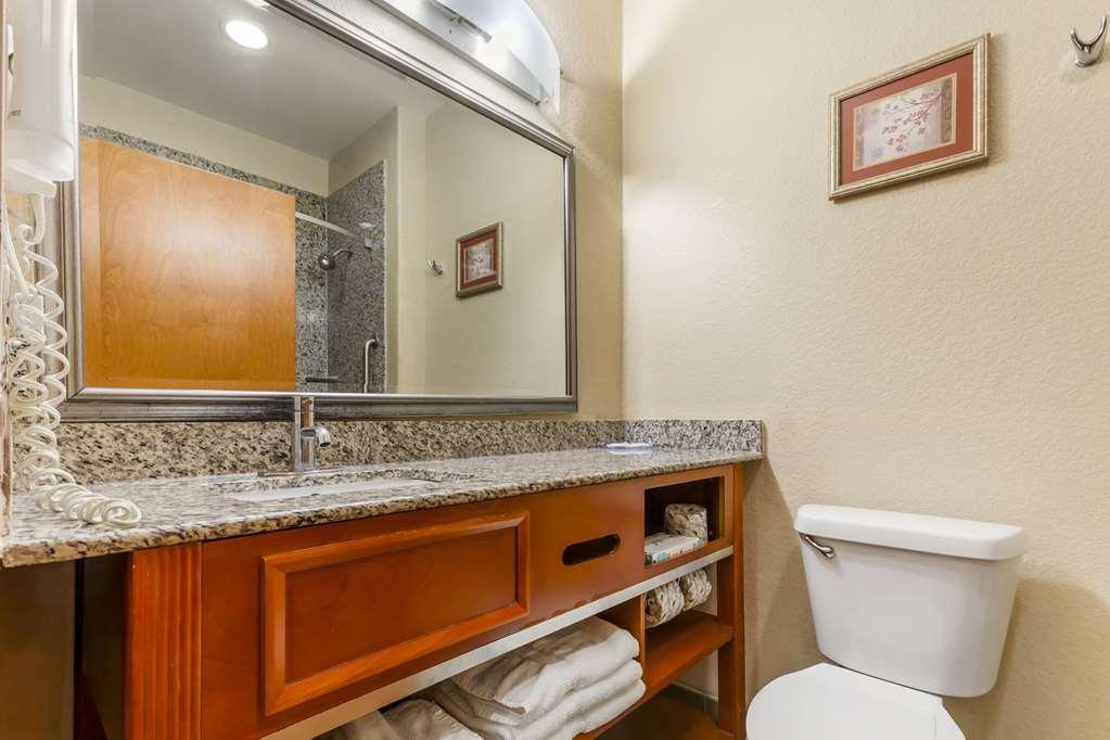 Comfort Inn & Suites Chesapeake - Portsmouth Ruang foto